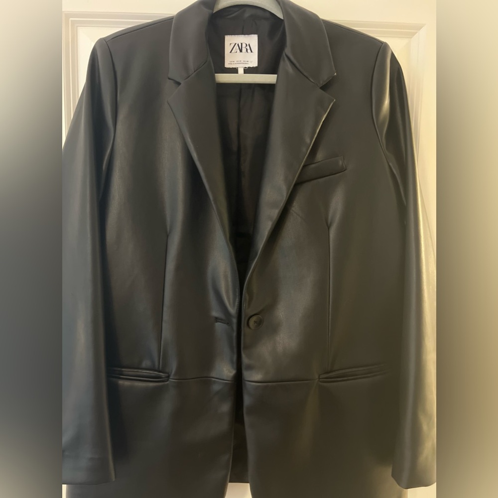 Zara Black Faux Leather Blazer